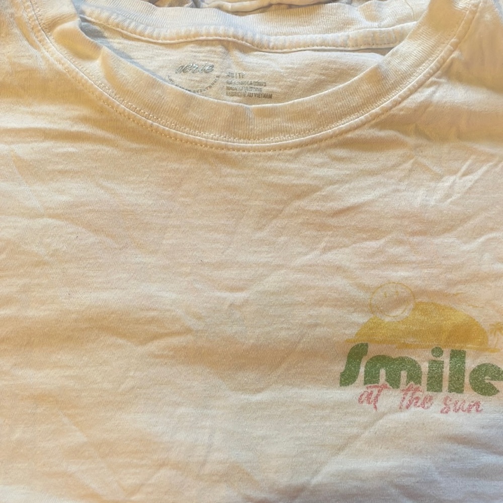 Tee shirt wore once